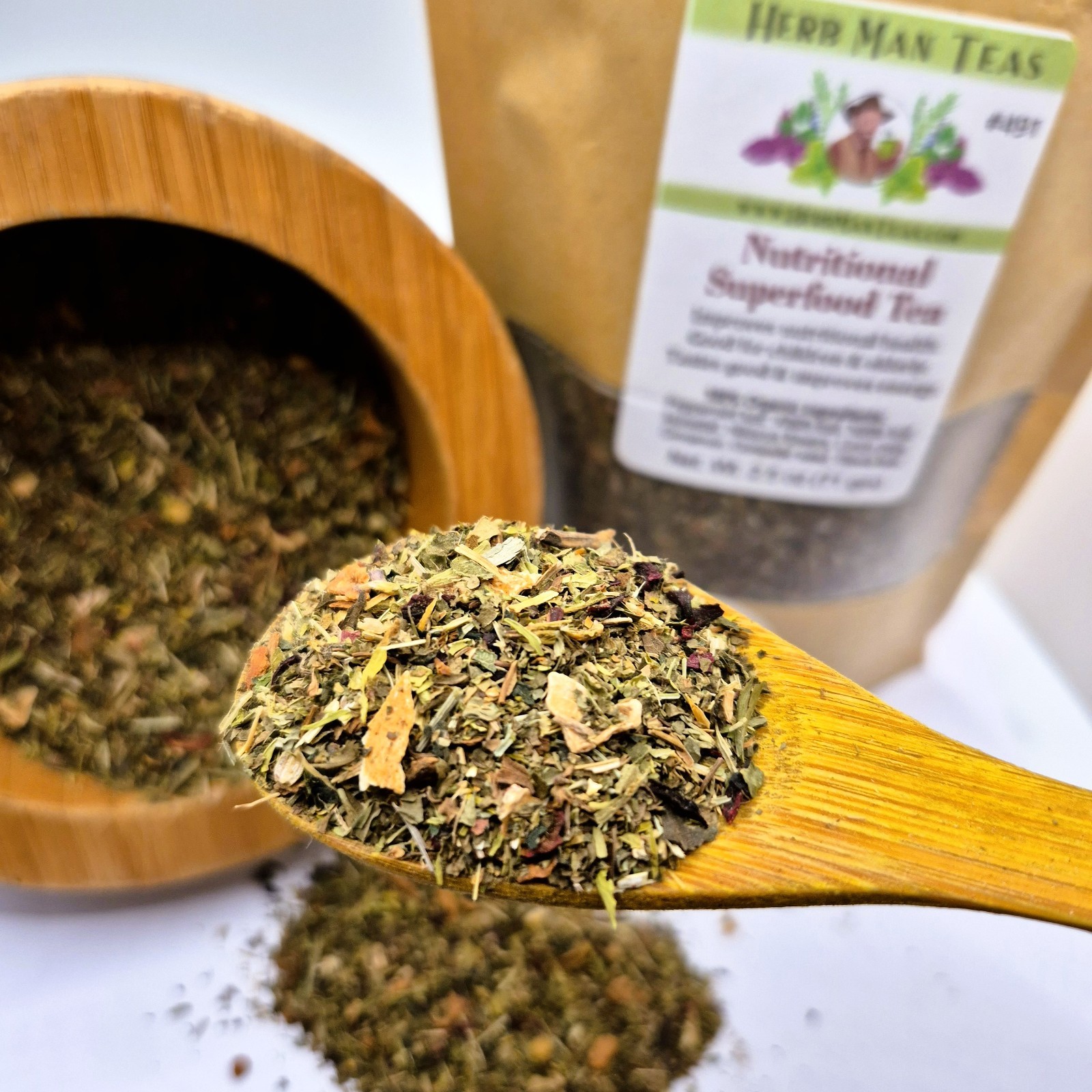 NUTRITIONAL SUPERFOOD TEA full of vitamins and mineral – gives you energy!