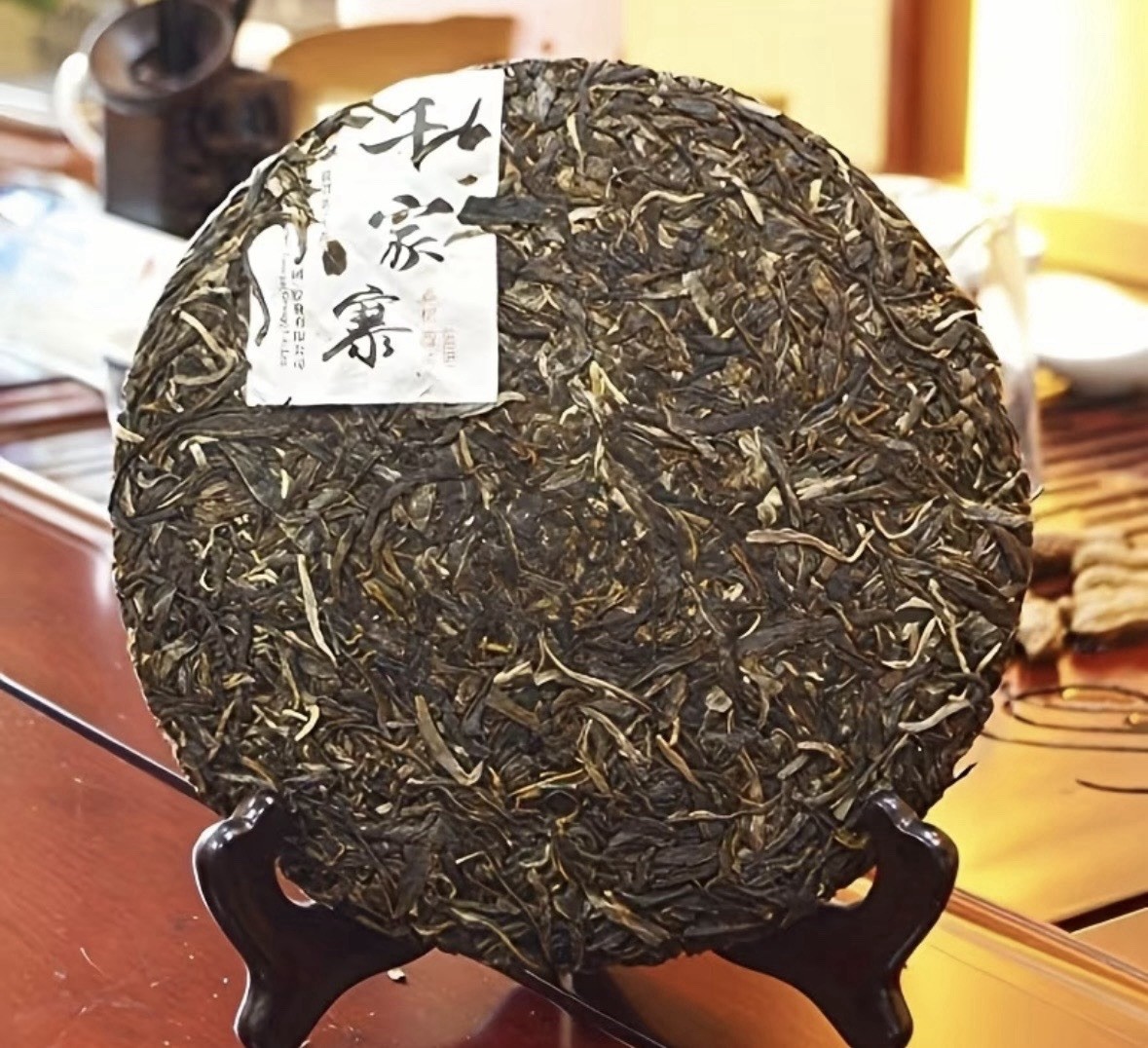 Lao Tong Zhi Pu-erh Compressed Tea Cake 400g 1 Pack Chinese Tea & Infusion