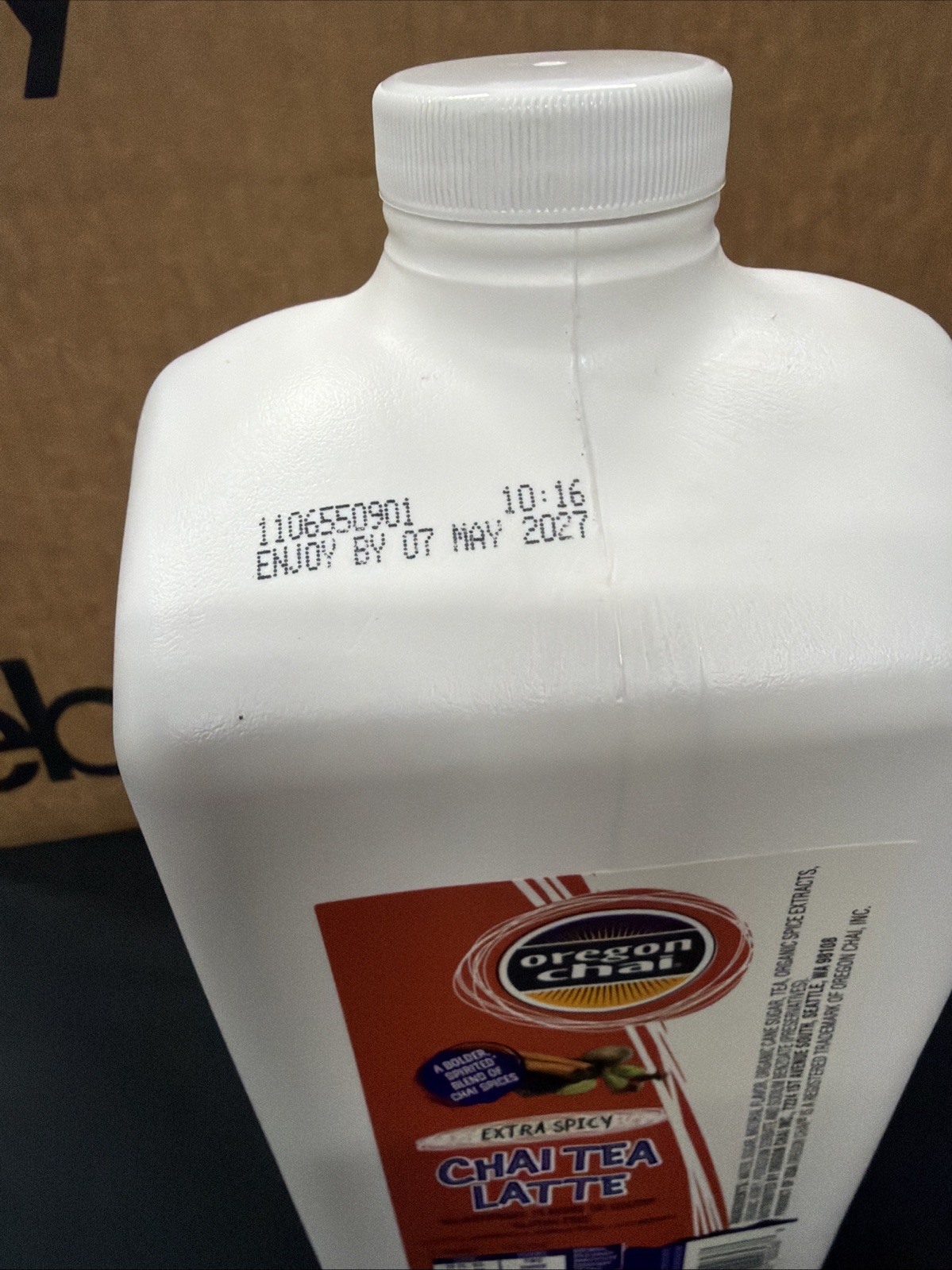 Oregon Chai Extra Spicy Original Chai Tea Latte Concentrate 64 Ounce -May 2027