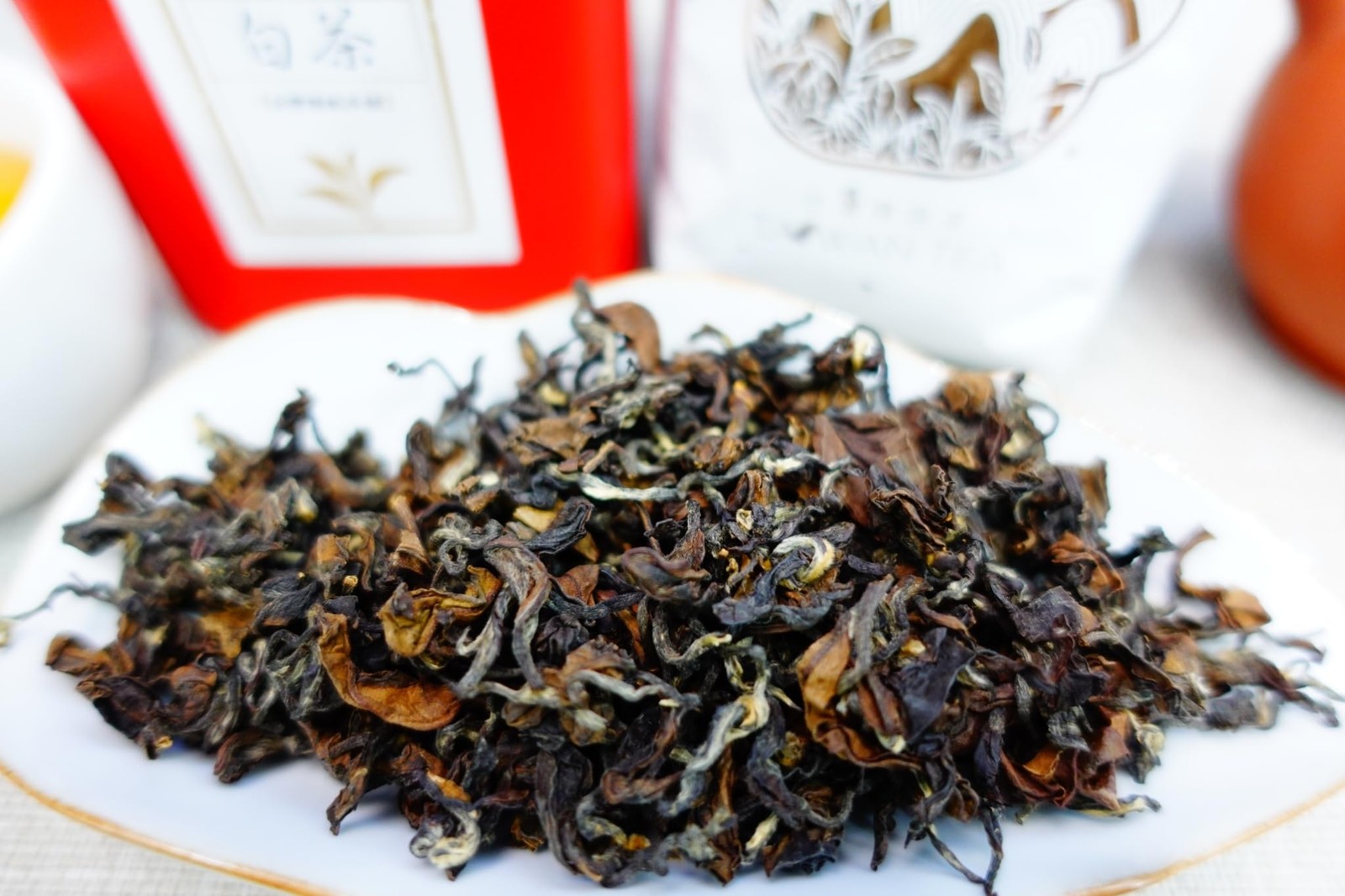 Xin Qing White Oolong Tea Oriental Beauty High Mountain Loose Leaf Tea 75g