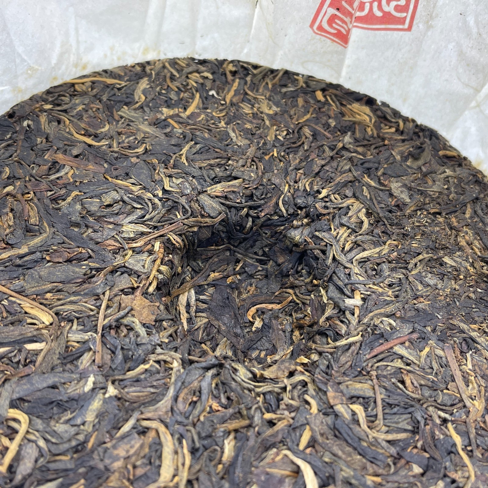 Tianba Raw Pu-erh Tea Cake 375g – “Cheng Yun” Series by Yuanyuantang