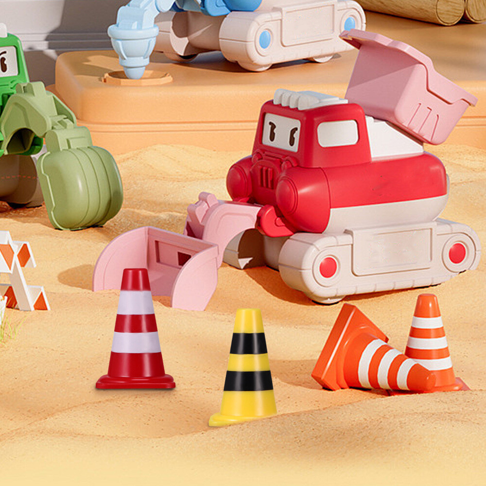 15PCS Mini Traffic Cones Miniature Scene Accessories Early Educational Toys