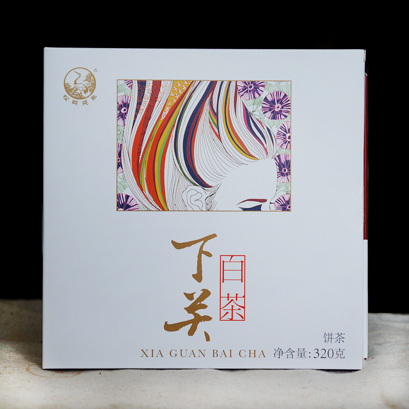 Xiaguan Jinggu Yue Guang Bai Moonlight White Pu’er Pu-erh Tea Cake 2018 320g Raw