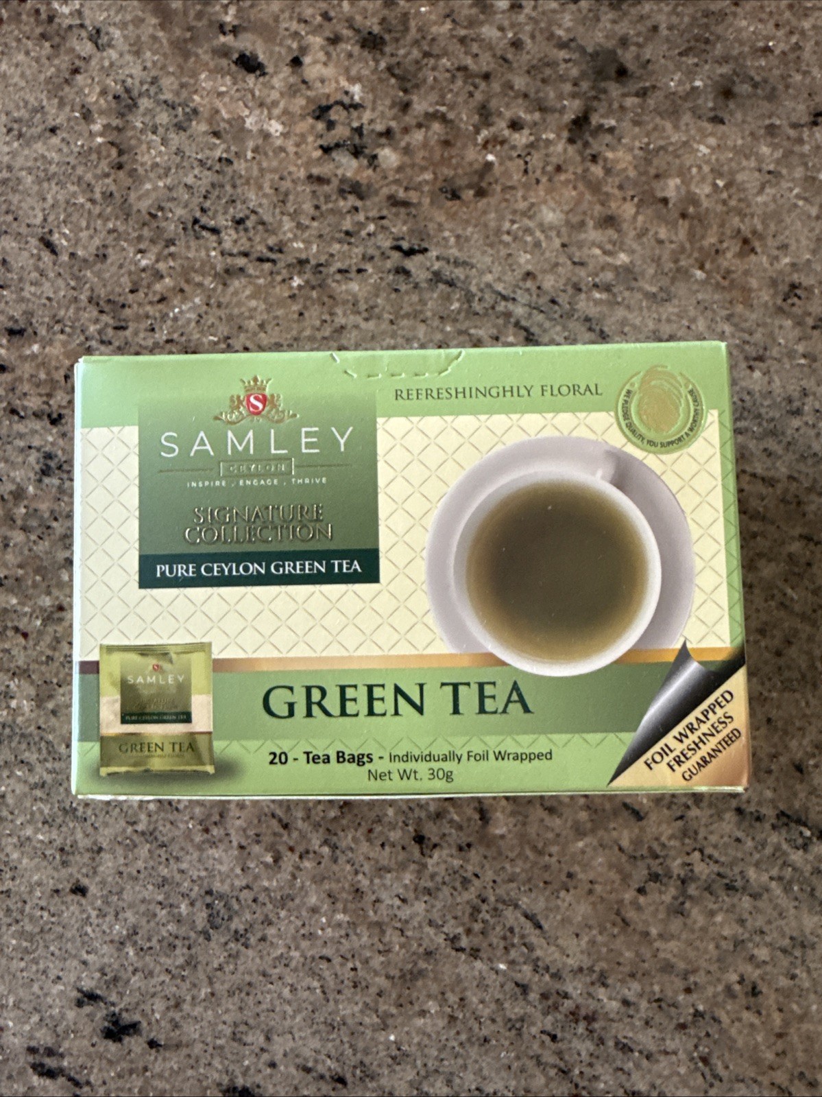 Pure ceylon green tea.Mountain Fresh Sri Lanka Pure Fantasy Blend