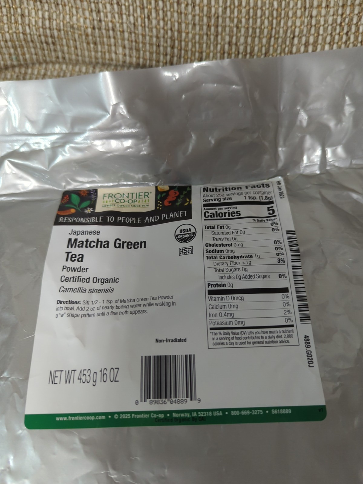 Frontier Co-op Organic Japanese Matcha Green Tea Powder, 1-Pound Bulk. Jan 2029
