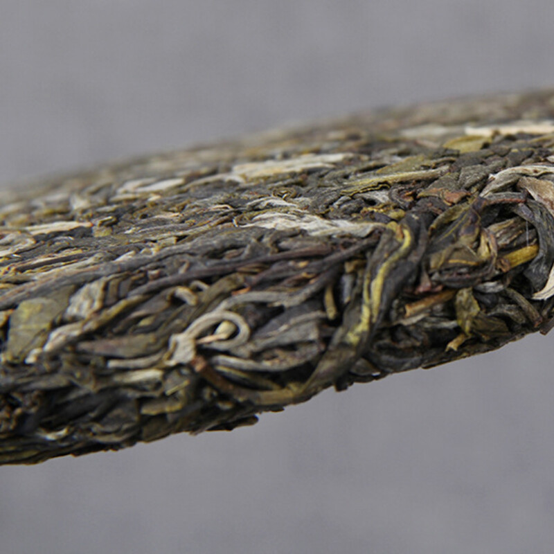 Pu’er Tea Bing Dao Ancient Tree Raw Yunnan Premium Natural 357g Cake