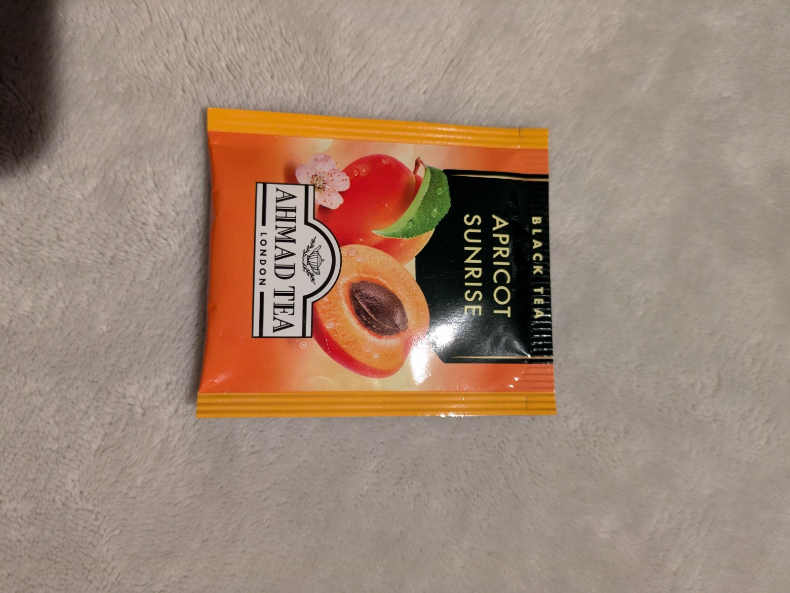Tea Bundle. Tea bags and loose leaf