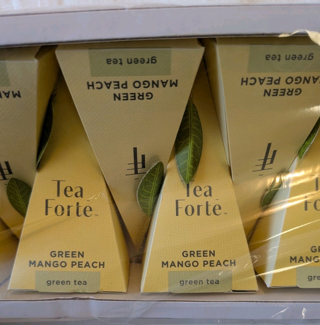 Tea Forte Green Mango Peach Green Tea Gift Set Sealed Premium Pyramid Bags