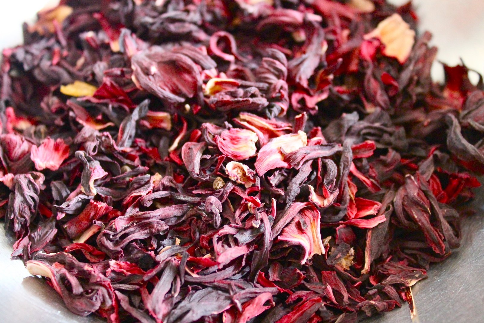 Dried Hibiscus Flowers Cut and Sifted, Flor de Jamaica, Great for Hibiscus Te…