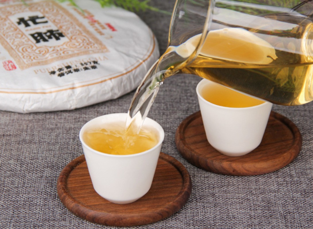 357g Yunnan Lincang 2023 Early Spring Ancient Tea Pu’er Tea Raw Tea Cake