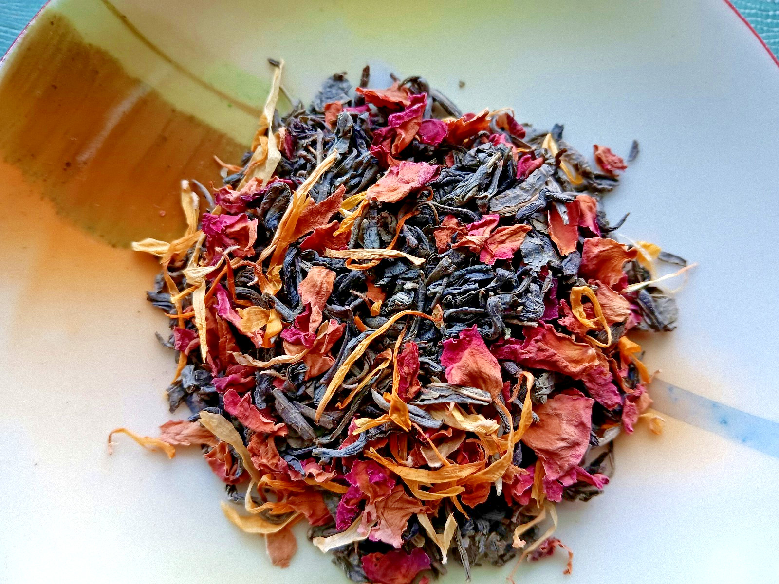 Sencha Chun Mei Green Tea Floral Blend with Rose & Calendula Petals 1 Oz