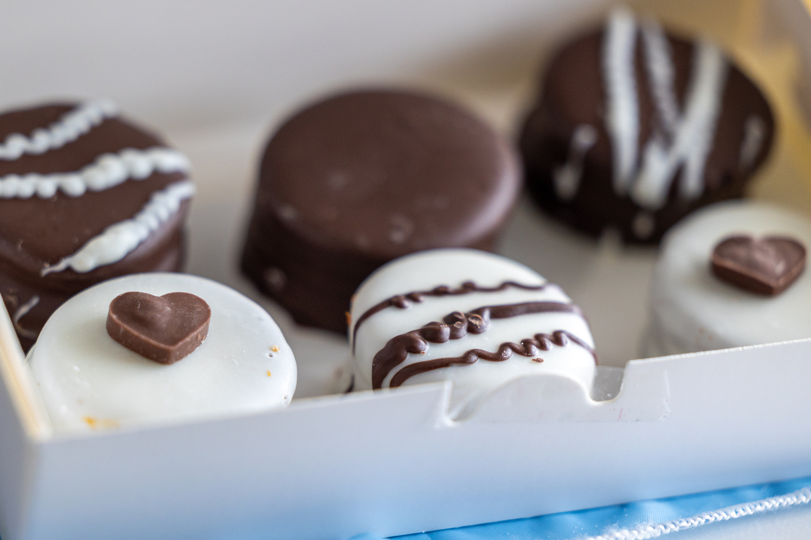 Traditional Argentine Alfajor