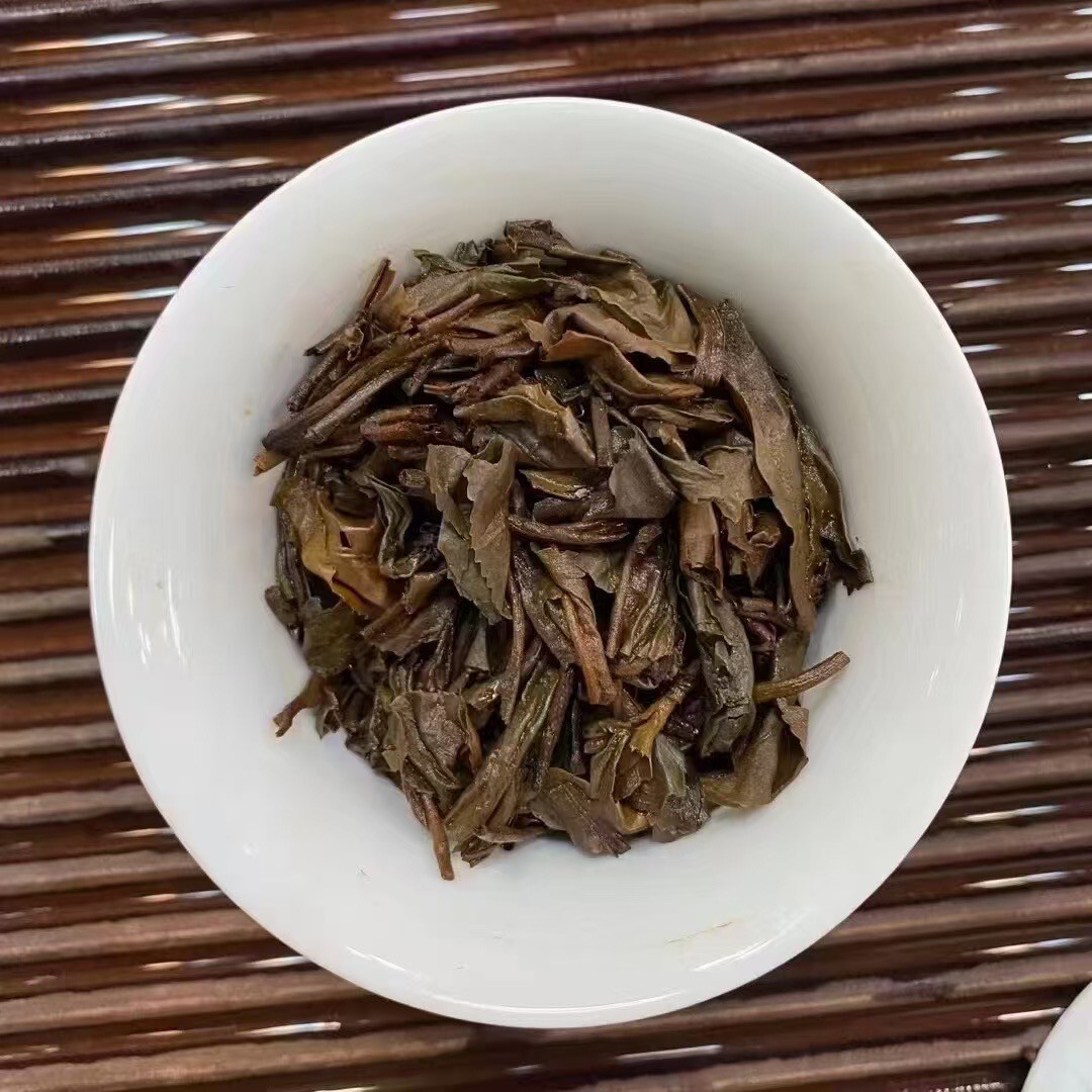 興海茶廠,班章古樹園茶,2005y,普洱茶,生茶,357g