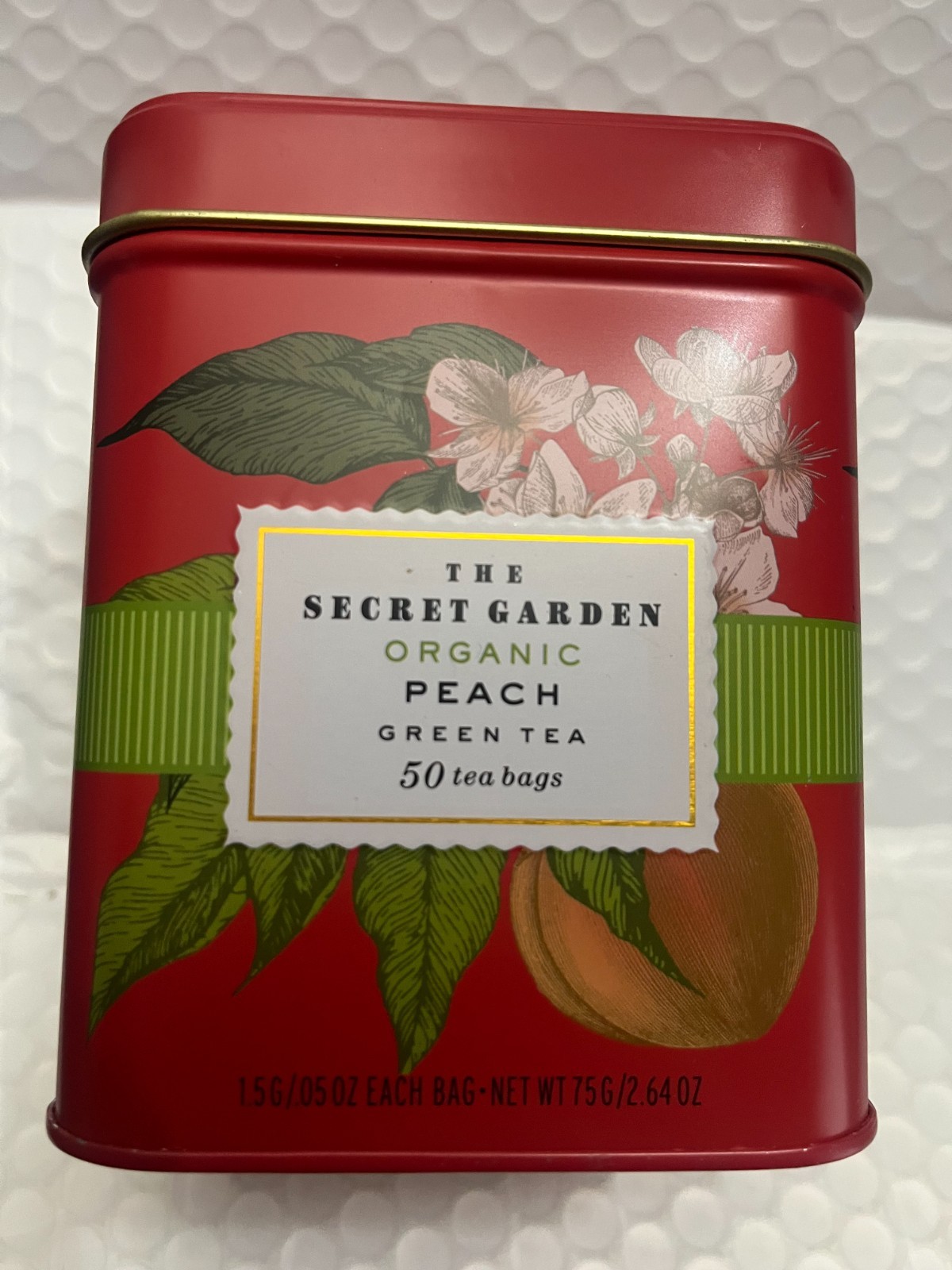 THE SECREST GARDEN ORGANIC PEACH GREEN TEA 50 TEA BAGS IN RECICLABLE TIN