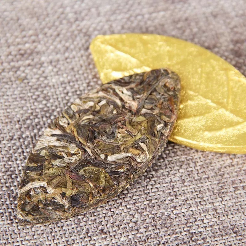 500g LaoBanZhang ancient puerh trees tea Gold leaf Raw pu-erh Uncooked puerh tea