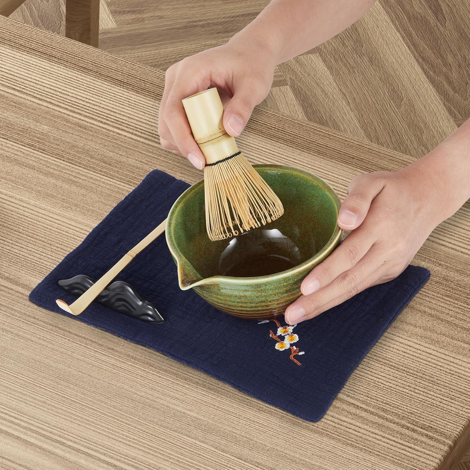 7 Pcs Matcha Whisk Set Bamboo Whisk Holder Bamboo Scoop Scoop Rest for Tea Lover