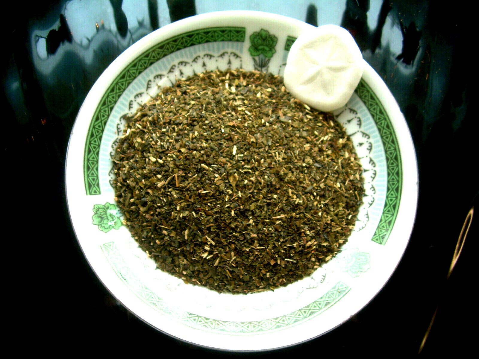 Cinnamon Green Tea Fine Cut Natural Asian Tea Blend Hot Tea Iced Tea Smoothies