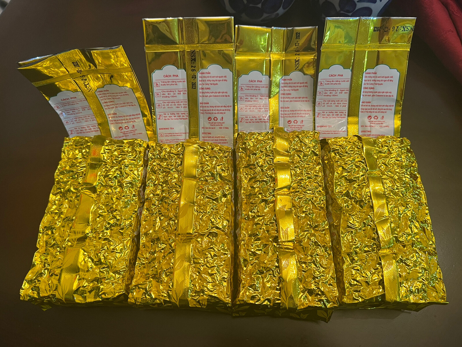 TRA XANH PREMIUM Yellow TAN CUONG HIGH MOUNTAIN GREEN TEA SPECIALTY 4 PACKs