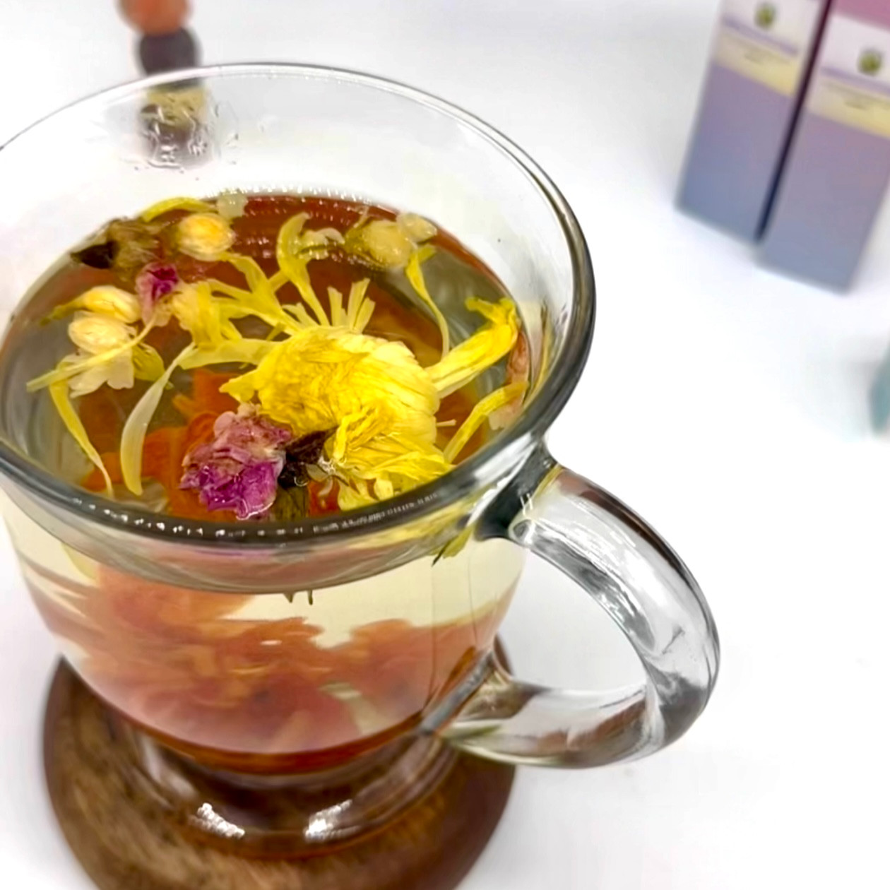 Blooming Flower Tea Balls 6pcs 18g Handmade Floral Herbal Gift Tube Artisan