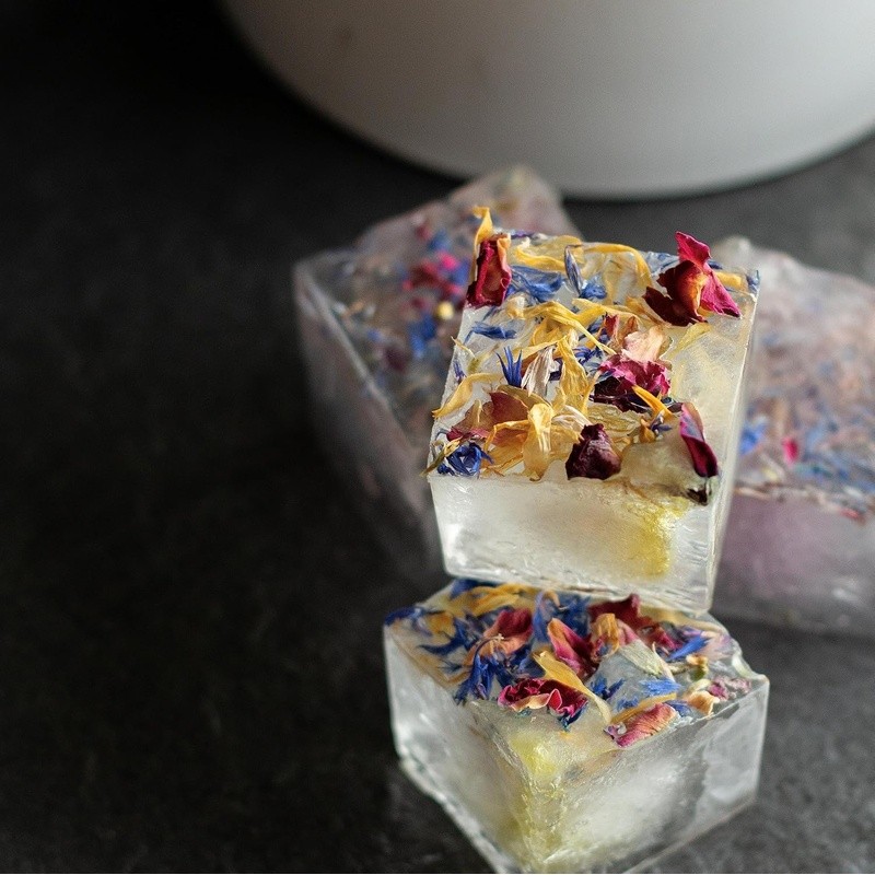 Natural Edible Flower Petals Baking Garnishing Teas Infusions Culinary Use