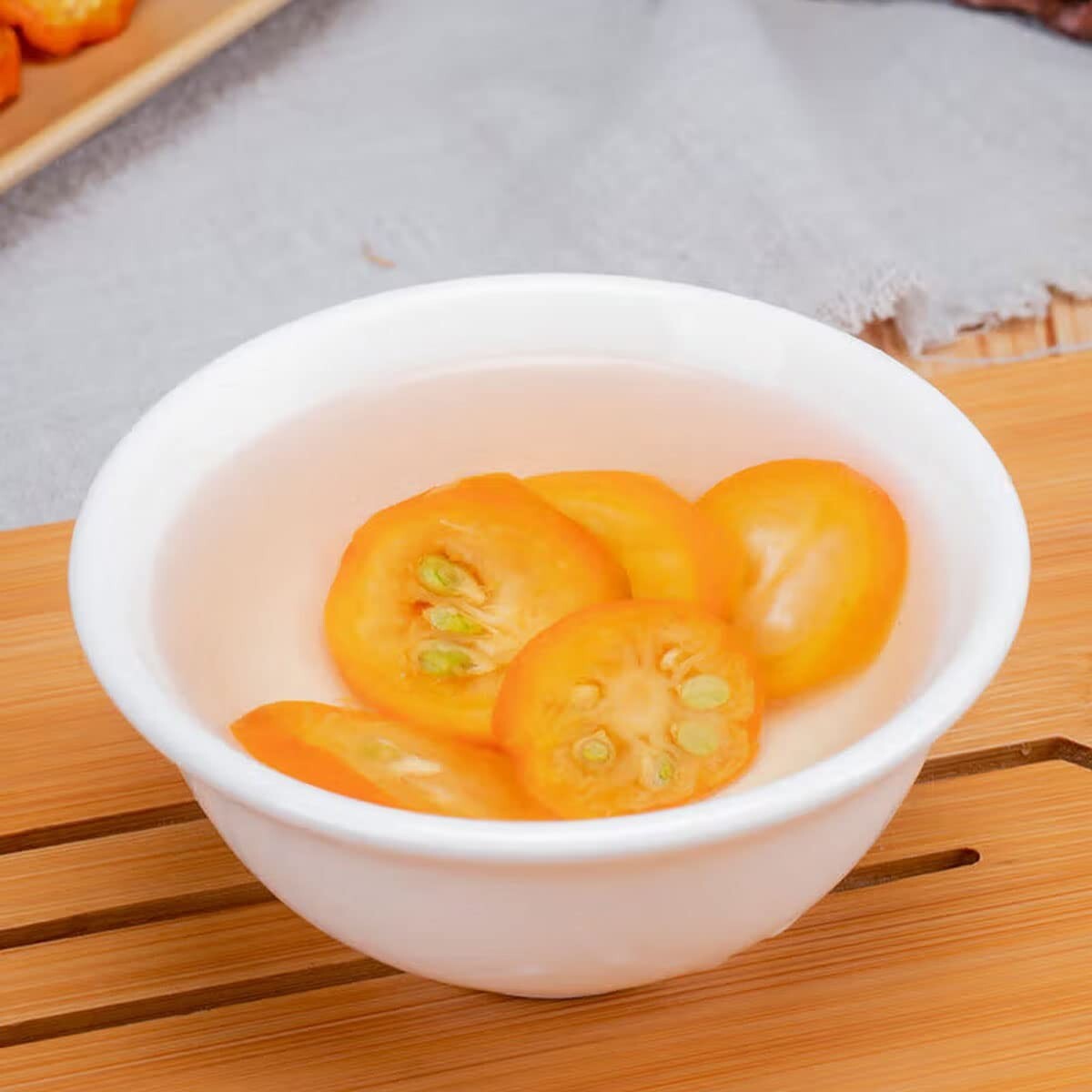 Premium Freeze-Dried Kumquat Slices 93g Bag, Fresh for Tea & Snacks, Air-Shipped