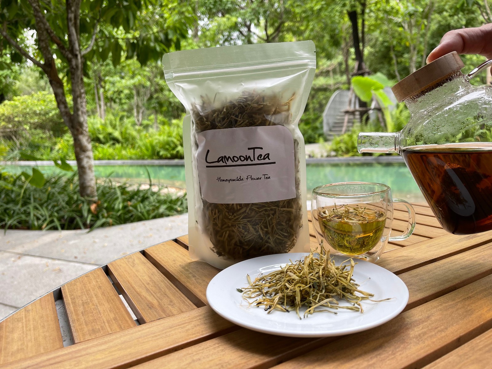 HoneySuckle Flower Dried Herb Herbal Powder Tea Stamen Pollen | LAMOON TEA