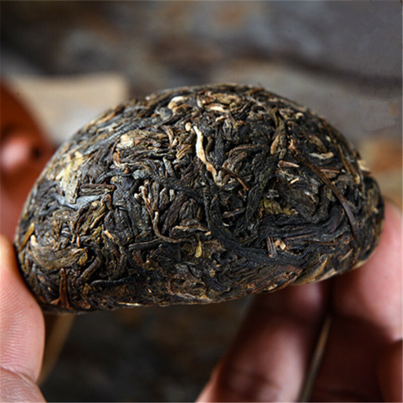 Sheng Pu-erh Tea Cake 100g Yunnan Old Tree Raw Pu-erh Traditional Compressed Tea