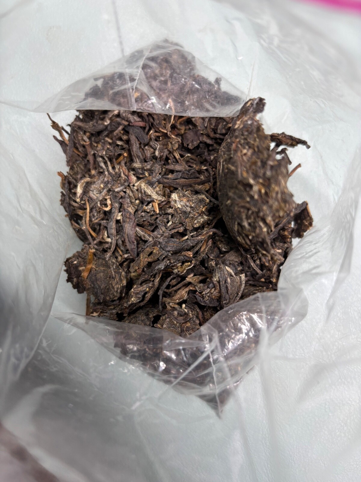 One 500g/17.6oz bag: 100g/piece, 5 pieces in total 2022 Year Xiaguan Tuocha