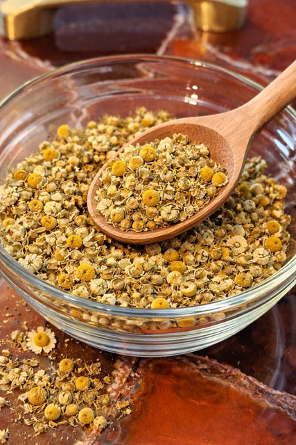 Chamomile Whole Flowers Bulk Dried Chamomile | German Matricaria Chamomilla