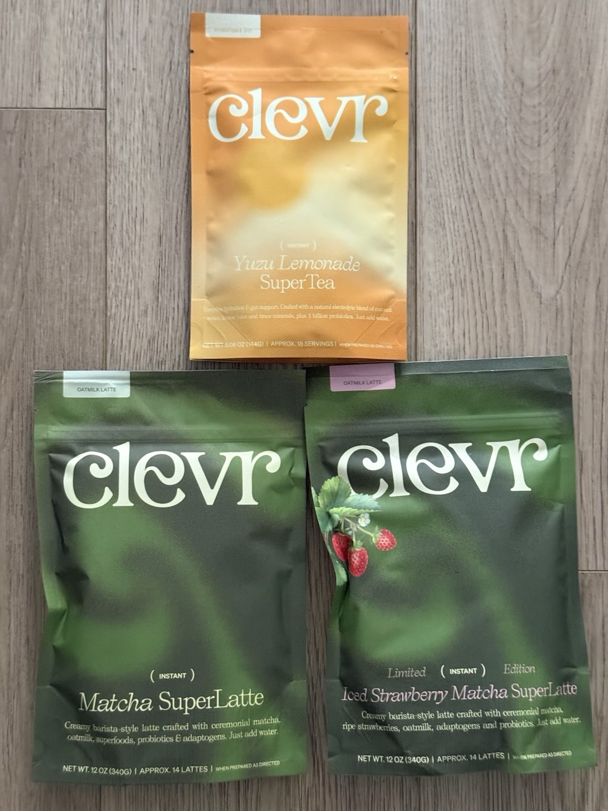 3x Clevr OatMilk Iced Strawberry Matcha SuperLatte 12oz Each Bag (3 Pack)