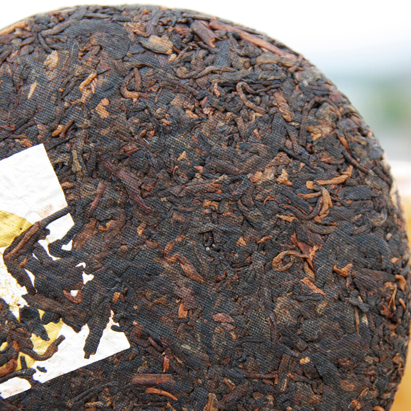 Menghai Tributary Golden Bud Pu-erh Tea Puer Shu Pu’er Puerh Ripe Tea Cake 500g