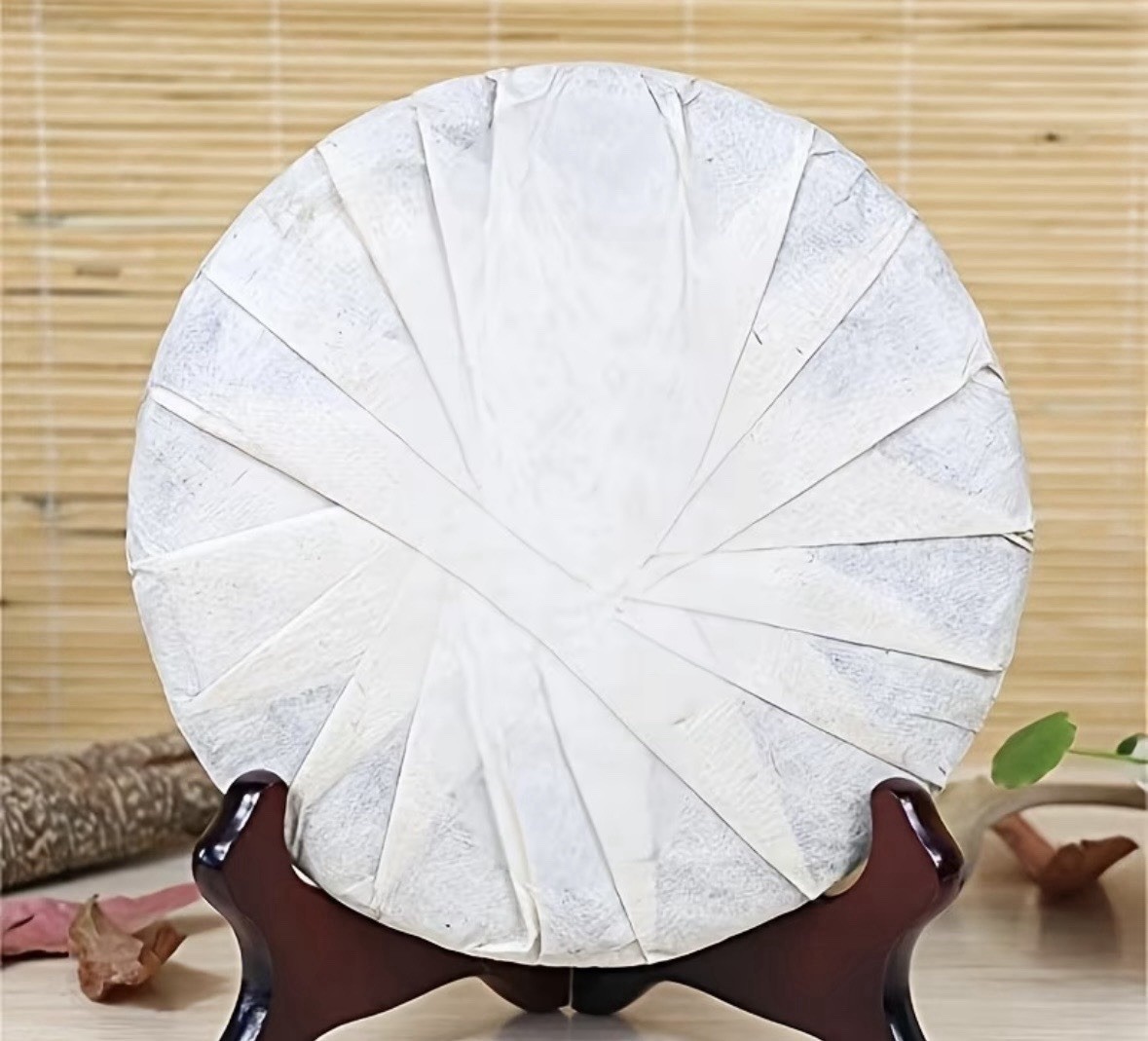 Haiwan Tea Factory Nan Nuo Mountain Pu-erh Compressed Tea Cake 357g 1 Pack