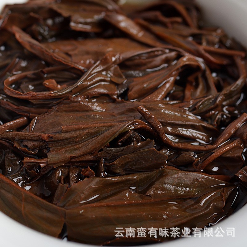 500g Yunnan Fengqing Ancient Tree Dian Hong Bulk Black Tea Small Square Pieces