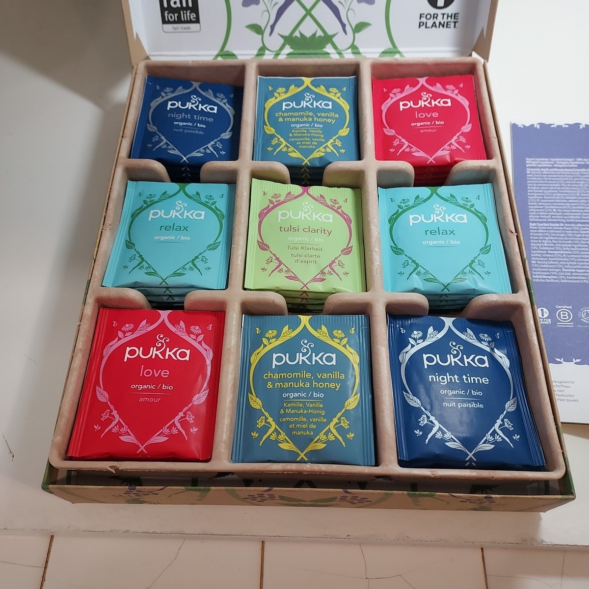 Pukka Organic Tea Relax Selection Box Gift Set 45 Sachets of 5 Herbal Blends NEW