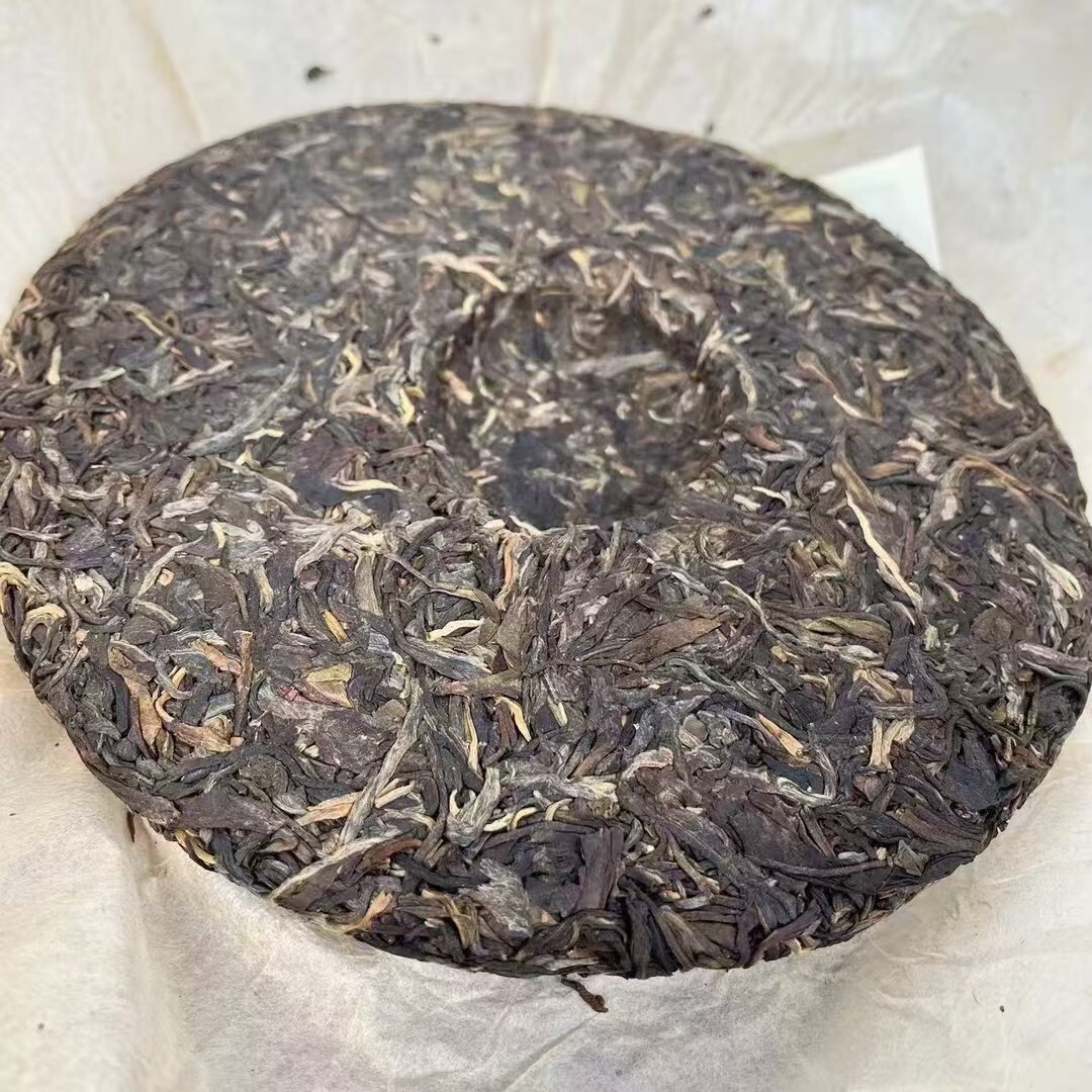 興海茶廠,古樹班章王,2006y,普洱茶,生茶,357g