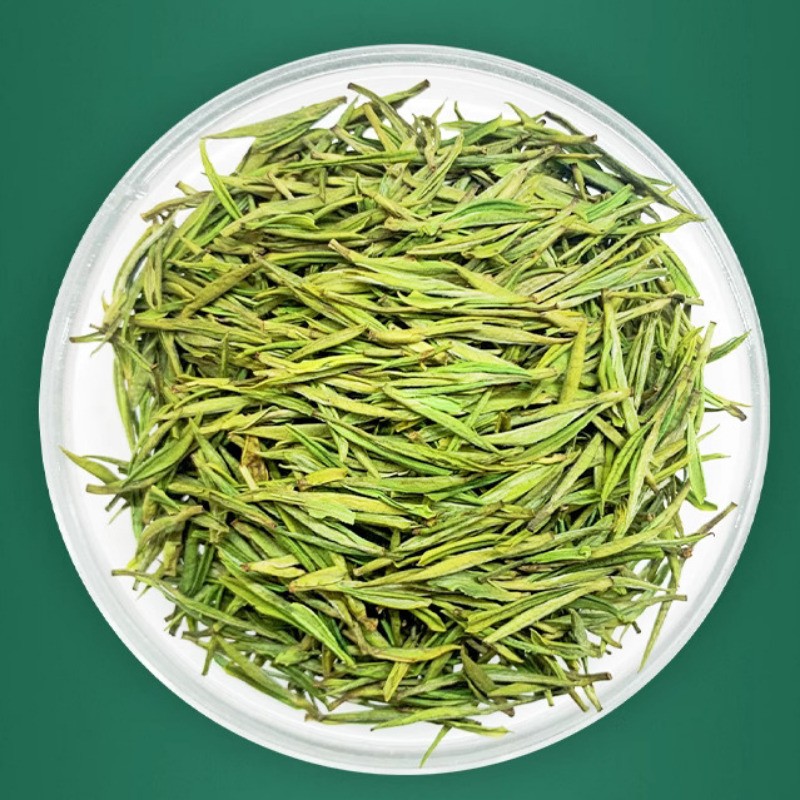 250g Authentic White Tea 2025 New Tea Special Grade Green Tea Leaves