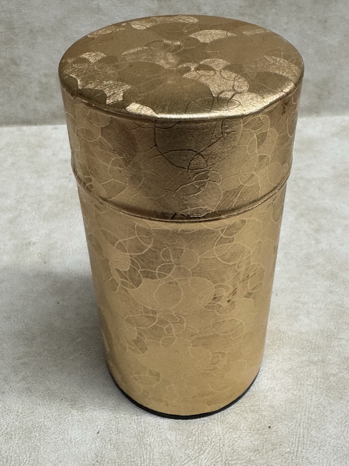 Teavana Opus Rouge Loose Tea 6” Teavana Tin Canister