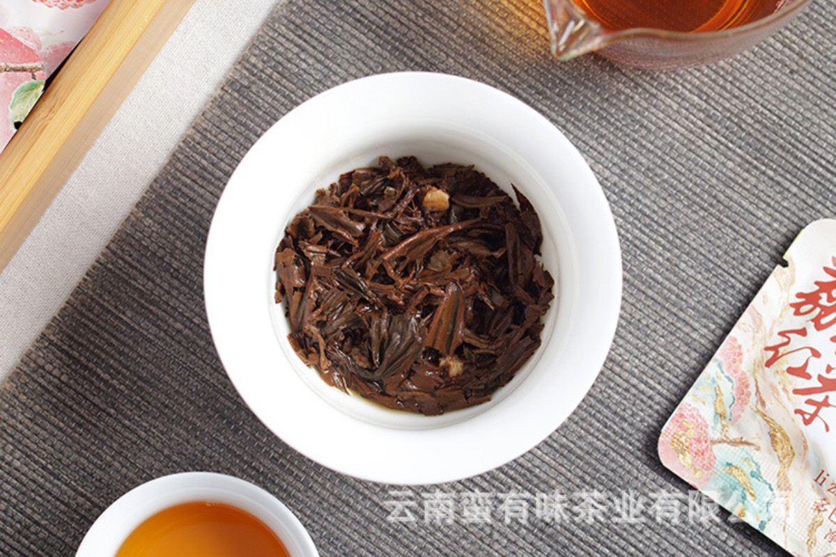 500g Yunnan Fengqing Dian Hong Sweet Lychee Black Tea Bulk Small Square Pieces