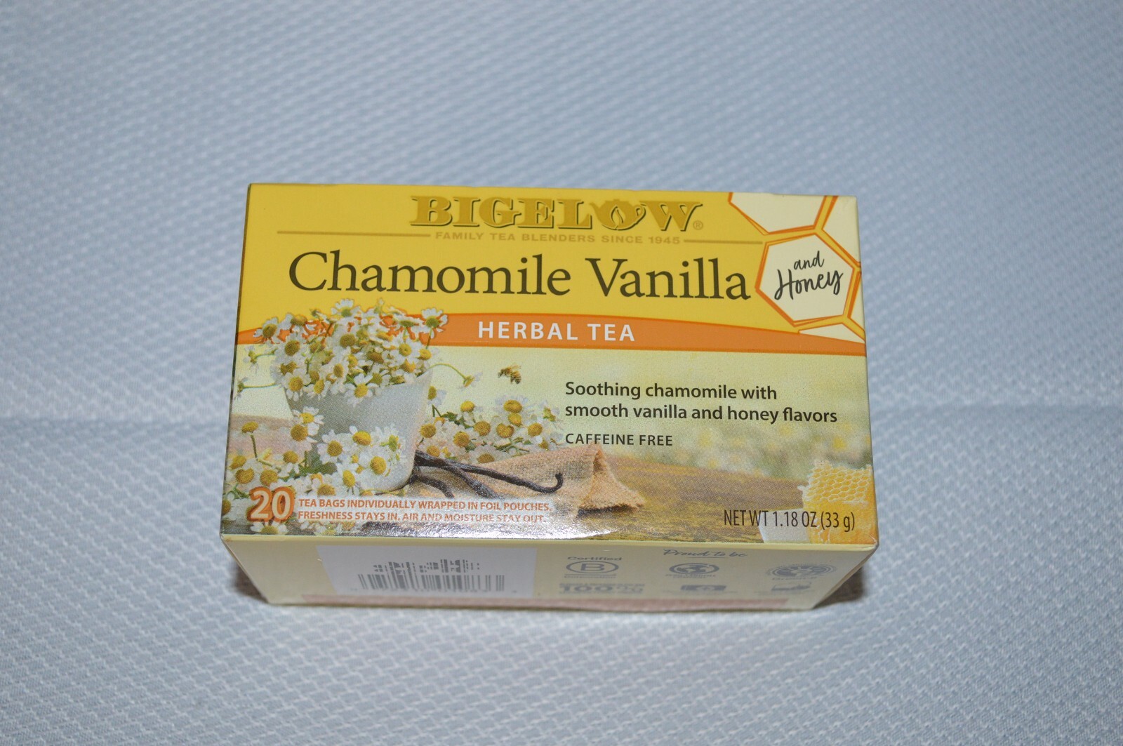 BIGELOW ~ CHAMOMILE VANILLA AND HONEY ~ HERBAL TEA ~ CAFFEINE FREE ~ 20 TEA BAGS