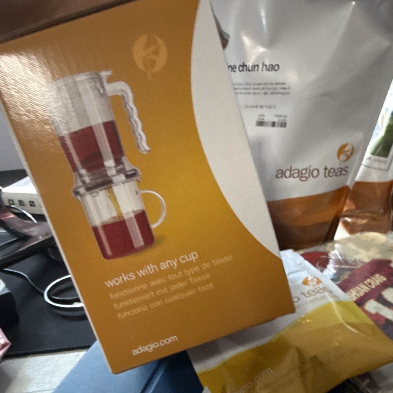 Adagio Teas Blood Orange & Jasmine Chun Hao Loose Leaf Tea w/ IngenuiTEA Infuser