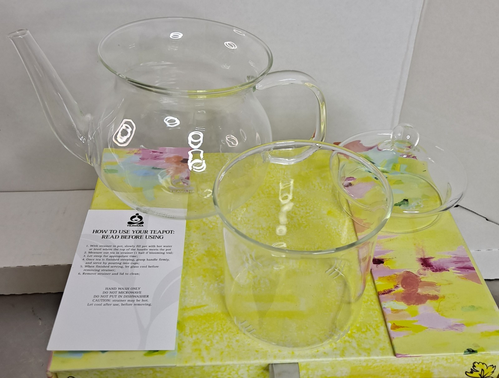 Teavana In Bloom Glass Teapot In Excellent Condition, NOS.
