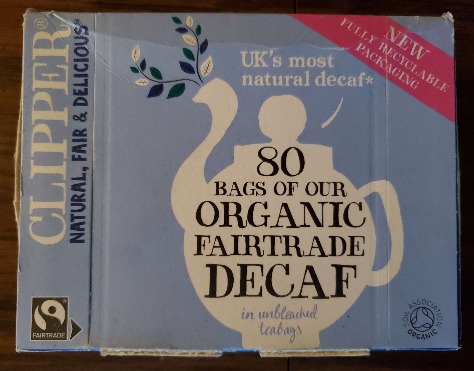 READ DESCRIPTION! LOT of Clipper Organic Fairtrade Everyday Decaf Tea (230 Bags)
