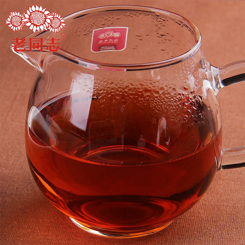 Premium Haiwan Tea Pu’er Tea Old Comrade “Summer” Xia Yu Pu’er Cooked Tea 400g