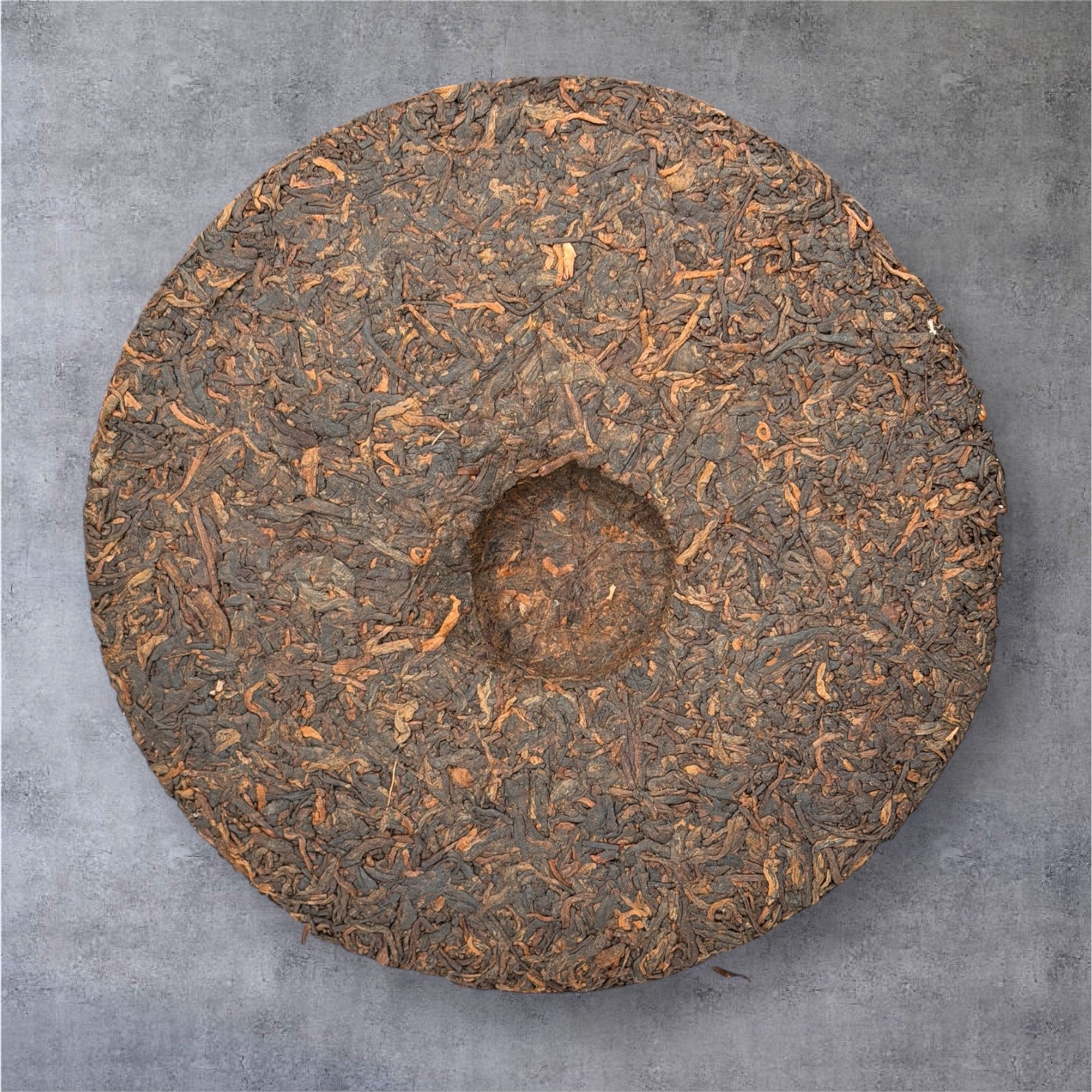 Golden Sip 2003 Bingdao Gong Cha “Path of Antiquity” Shu Pu-erh Tea Cake