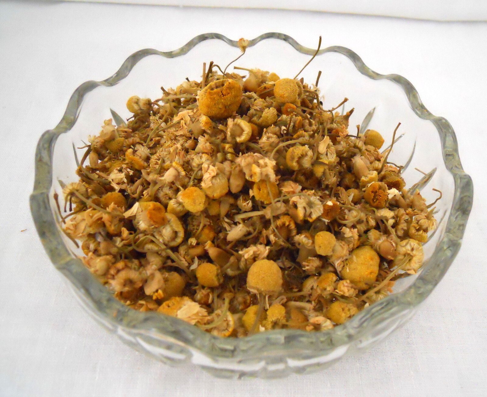 Chamomile Flowers Cut & Sifted 1 oz. BUY ONE GET ONE FREE