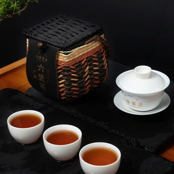250g Premium Liubao Dark Tea 2016 Authentic Ripe Tea Aroma Guangxi Dark Tea