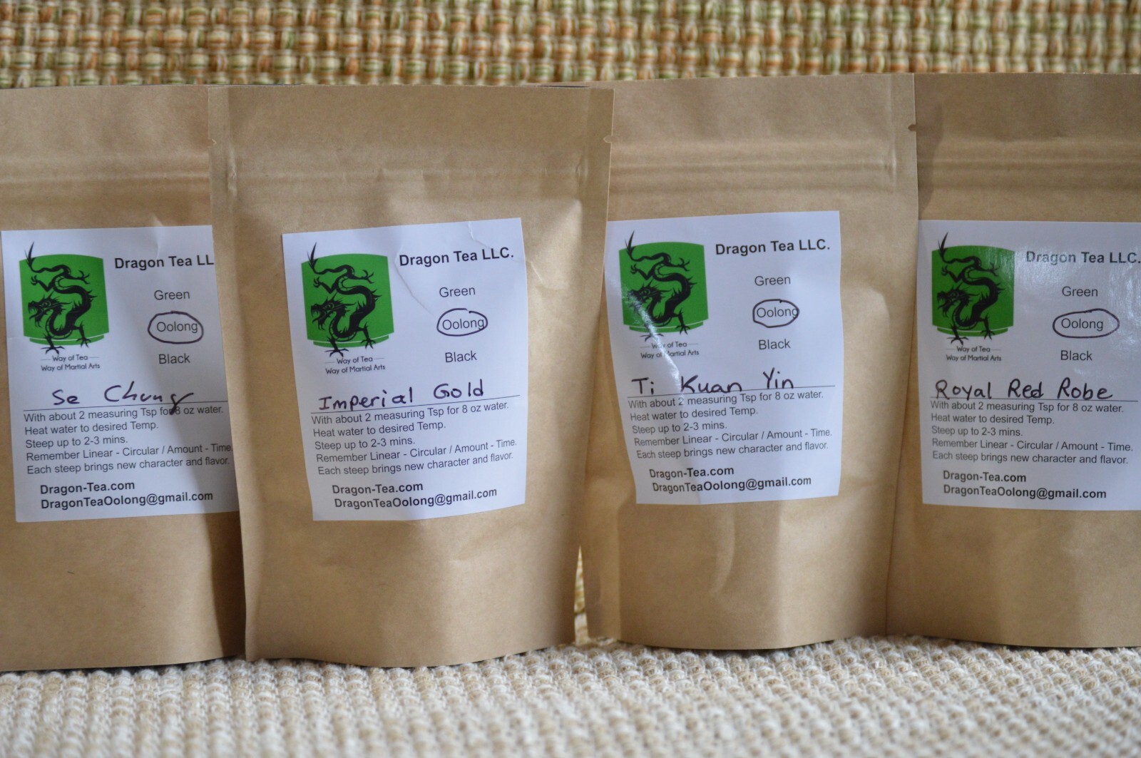 Dragon Tea – Oolong Tea Sample – 4 Pieces