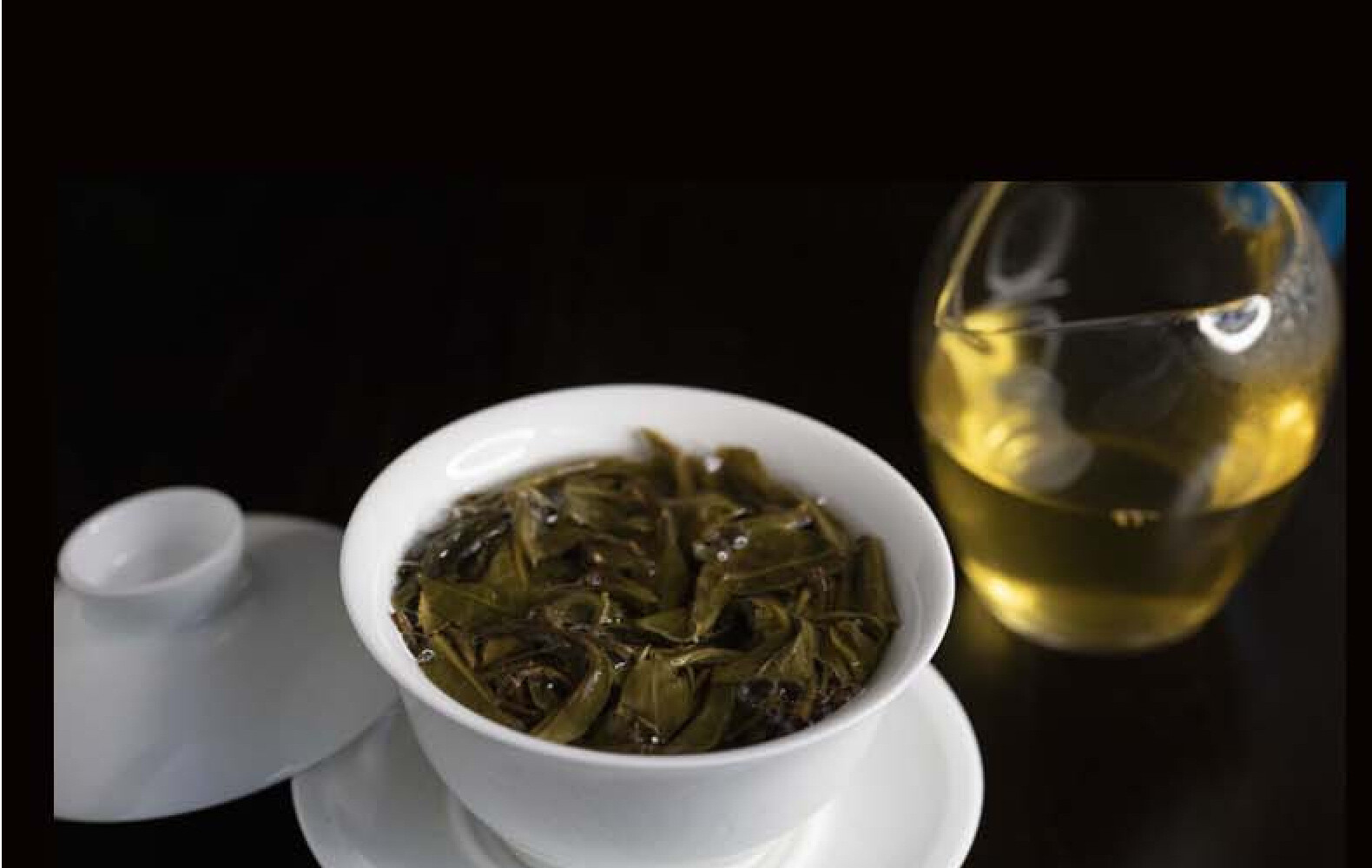 Pu-erh Tea Yibang Cat’s Ear Raw Natural Premium Yunnan 357g Cake