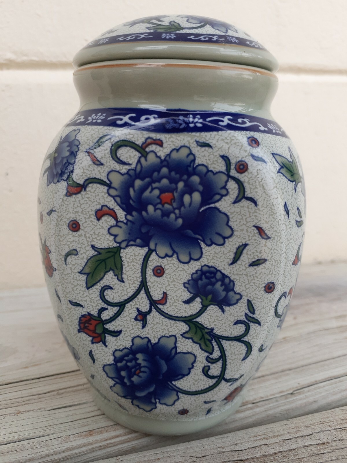Tryeh Asian Loose Leaf Tea Canister NWOT