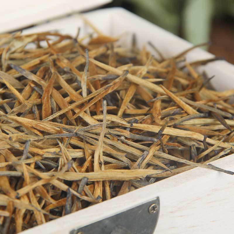500g wooden box Yunnan ancient tree big gold needle golden bud Dian Hong tea